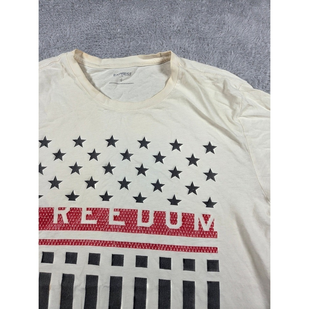 Express Mens Freedom Graphic T-Shirt Cream Stars and Stripes Size L